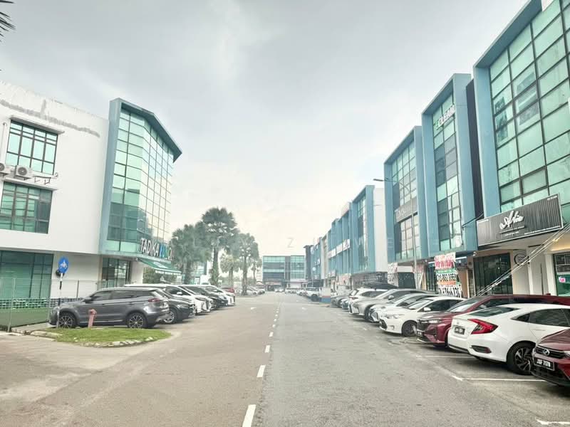 Kedai / Pejabat untuk Disewa di Bandar Dato Onn (Tebrau) - Sally Zi Wei - Exterior - PropertyGuru.com.my
