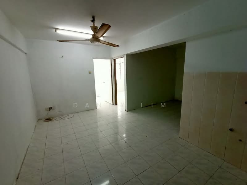 Flat for Rent at Green Garden - Danny Lim - Living Room - PropertyGuru.com.my