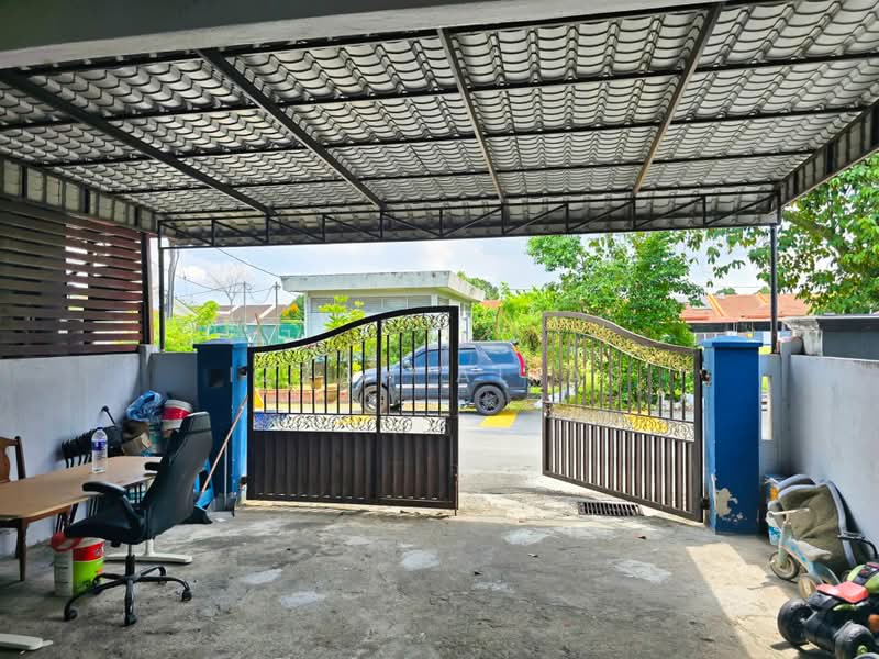 1-storey Terraced House for Sale in Saujana (Selangor) - Izzah Alias - Exterior - PropertyGuru.com.my