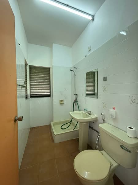Rumah Banglo untuk Disewa di Taman Bukit Tiram (Ulu Tiram) - Vion Lee - PropertyGuru.com.my