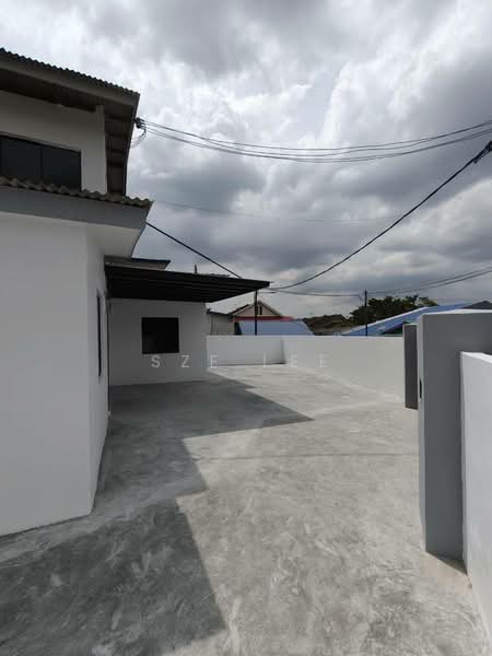 Rumah Teres 2 Tingkat untuk Dijual di Taman Bukit Jaya (Ulu Tiram) - Sze Lee - Exterior - PropertyGuru.com.my