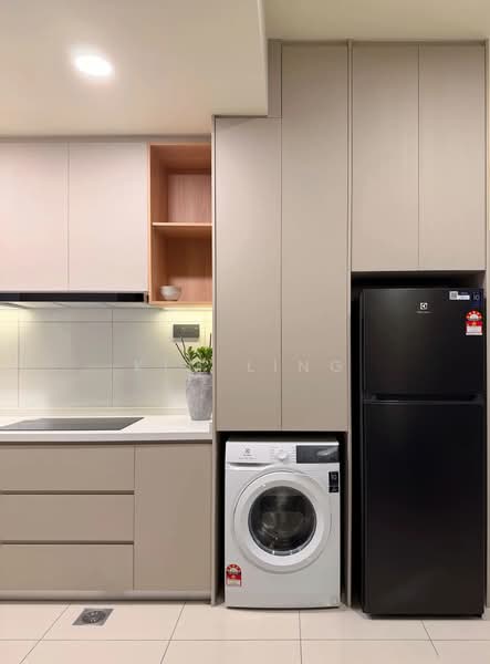 Servis Apartment untuk Disewa di The Era @ Duta North - Kim Ling - Kitchen - PropertyGuru.com.my