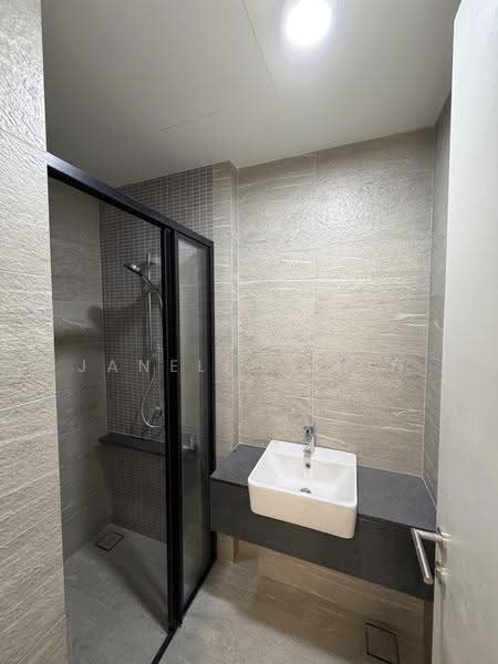 Kediaman Servis untuk Disewa di Edelweiss @ Tropicana Gardens - Janelle Chin - Bathroom - PropertyGuru.com.my