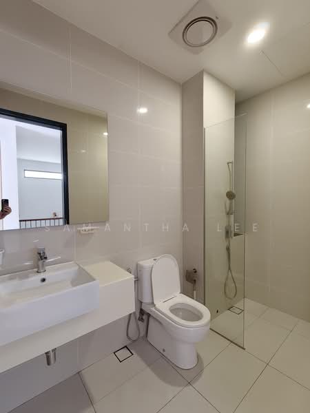 Terraced House for Rent in Iskandar Puteri (Nusajaya) (Johor) - Samantha Lee - Bathroom - PropertyGuru.com.my
