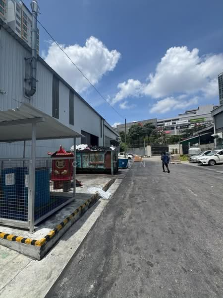Semi-D Factory for Sale in Taman Tampoi Indah (Tampoi) - CC Tan - Exterior - PropertyGuru.com.my