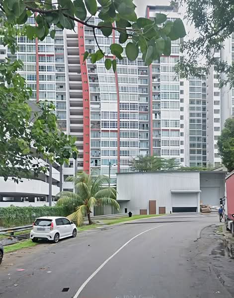 Semi-D Factory for Sale in Taman Tampoi Indah (Tampoi) - CC Tan - Exterior - PropertyGuru.com.my