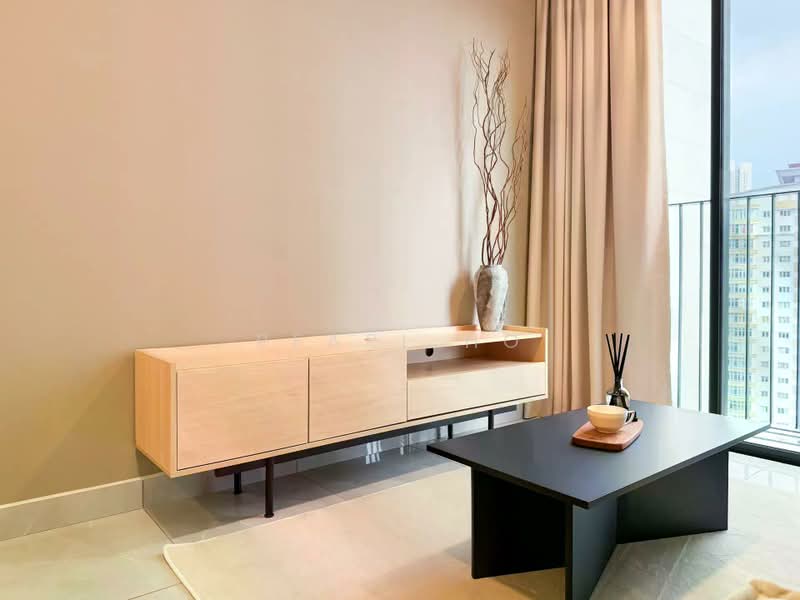 Servis Apartment untuk Disewa di The Birch - Pearl Ho - Living Room - PropertyGuru.com.my