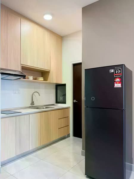 Servis Apartment untuk Disewa di The Birch - Pearl Ho - Kitchen - PropertyGuru.com.my