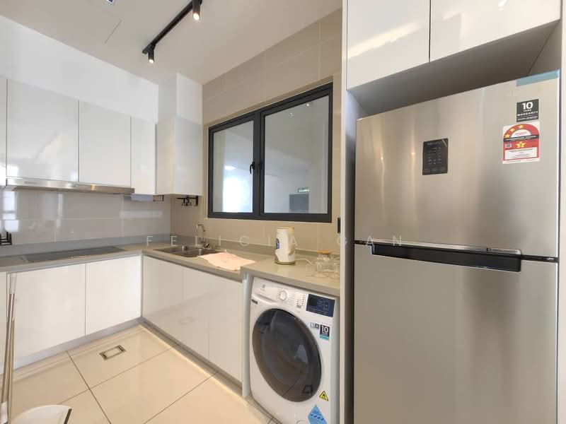 Kondominium untuk Dijual di Waltz Residences - Felicia Gan - Kitchen - PropertyGuru.com.my