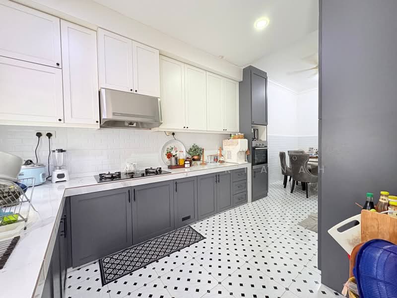 2-storey Terraced House for Sale in Shah Alam (Selangor) - Syukor Hartanah - Kitchen - PropertyGuru.com.my