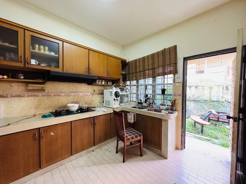 2-storey Terraced House for Sale in Taman Sri Jelok (Kajang) - Aqil Kamal - Kitchen - PropertyGuru.com.my