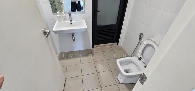 Service Residence for Sale at Parc 3 - Ivan Lau - Bathroom - PropertyGuru.com.my