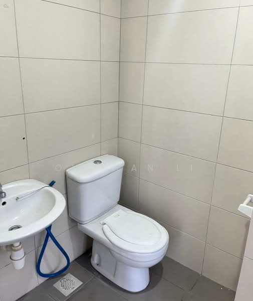 Kondominium untuk Disewa di Ocean View Residences - Oh Kean Li - Bathroom - PropertyGuru.com.my