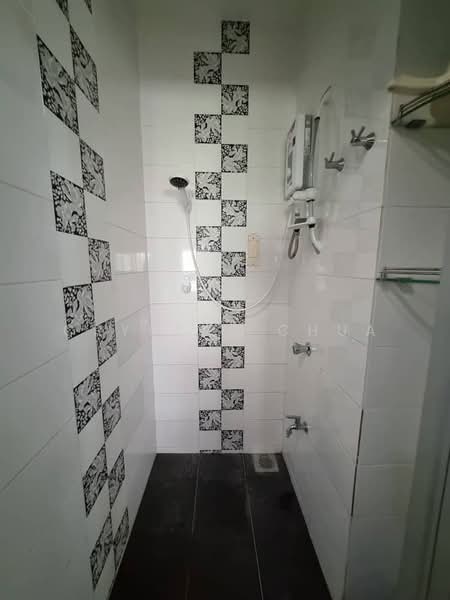 2-storey Terraced House for Rent in Desa Parkcity (Kuala Lumpur) - Crystal Chua - Bathroom - PropertyGuru.com.my