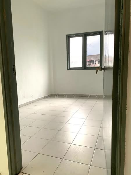Rumah Flat untuk Dijual di Desa Serdang - Brandon Yee - Interior - PropertyGuru.com.my