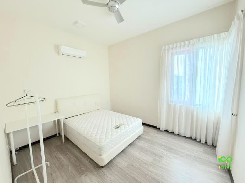 Kondominium untuk Dijual di Iconic Skies - Kenny Ooi - Bedroom - PropertyGuru.com.my