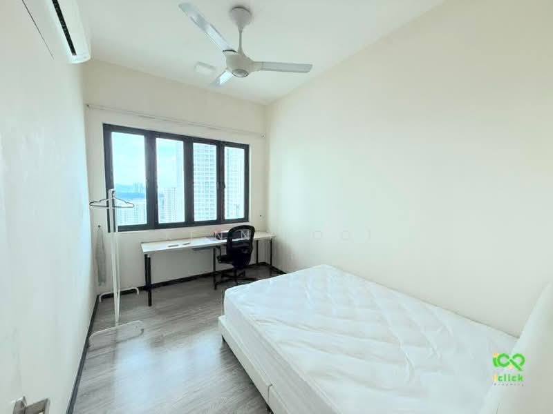 Kondominium untuk Dijual di Iconic Skies - Kenny Ooi - Bedroom - PropertyGuru.com.my