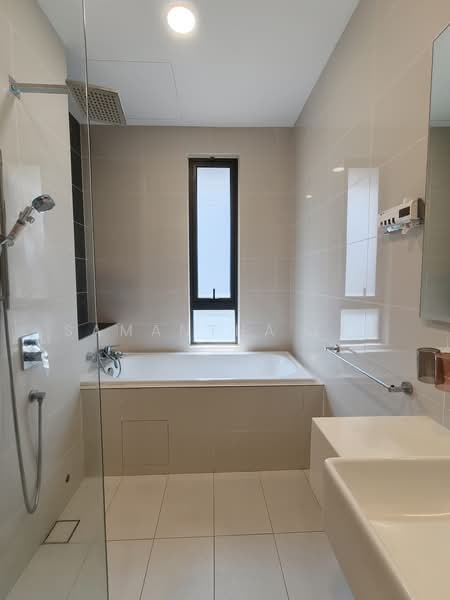Terraced House for Rent in Iskandar Puteri (Nusajaya) (Johor) - Samantha Lee - Bathroom - PropertyGuru.com.my