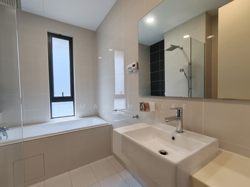 Terraced House for Rent in Iskandar Puteri (Nusajaya) (Johor) - Samantha Lee - Bathroom - PropertyGuru.com.my