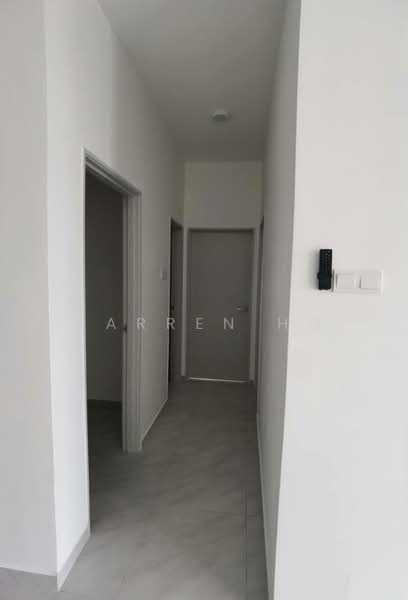 Service Residence for Rent at THE SENAI GARDEN (PANGSAPURI IMPIAN SENAI) - Darren Ho - Corridor - PropertyGuru.com.my