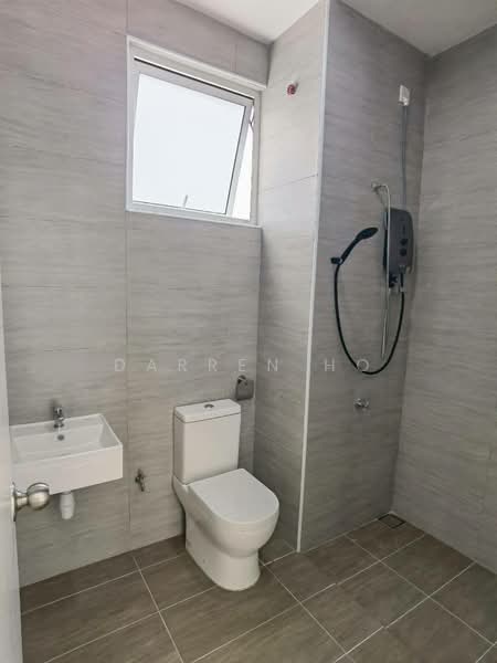 Service Residence for Rent at THE SENAI GARDEN (PANGSAPURI IMPIAN SENAI) - Darren Ho - Bathroom - PropertyGuru.com.my