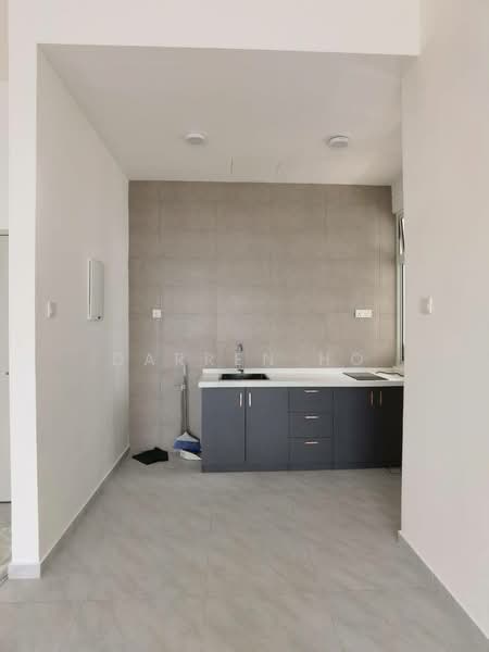 Service Residence for Rent at THE SENAI GARDEN (PANGSAPURI IMPIAN SENAI) - Darren Ho - Kitchen - PropertyGuru.com.my