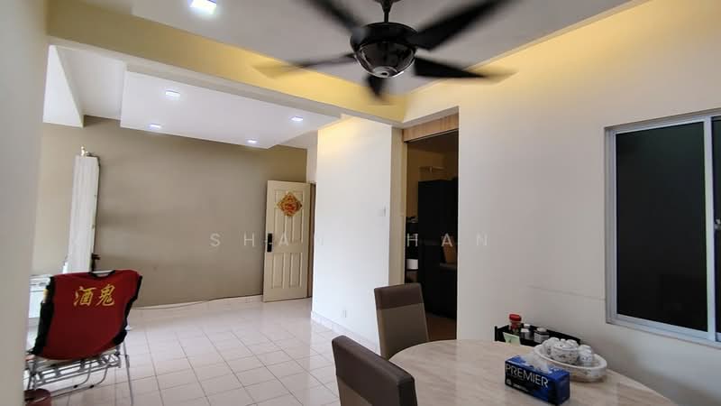 Condominium for Sale at Casa Puteri Condominium - Shan Shan - Living Room - PropertyGuru.com.my
