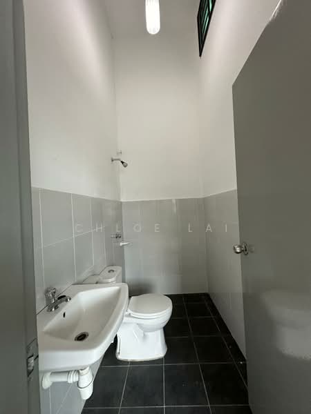 2-storey Terraced House for Rent in Taman Pulai Mutiara (Iskandar Puteri (Nusajaya)) - Chloe Lai - Bathroom - PropertyGuru.com.my