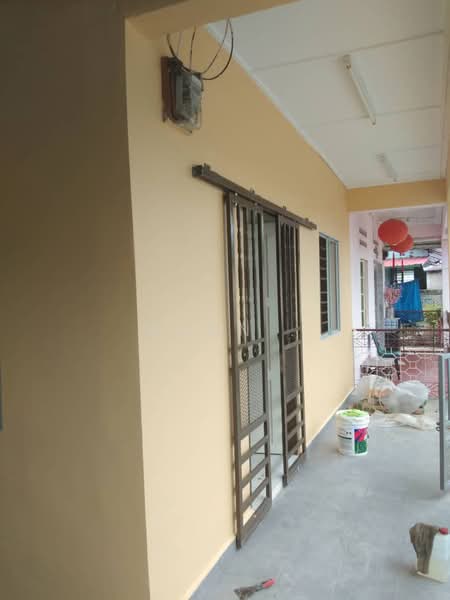 Rumah Teres 1 Tingkat untuk Disewa di Melaka City (Melaka) - Woon . - Exterior - PropertyGuru.com.my