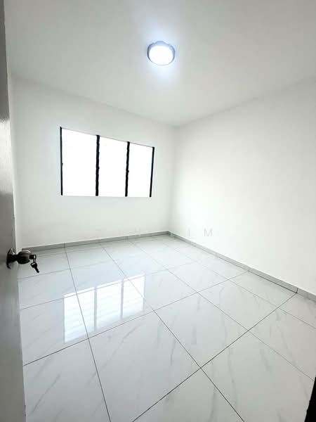 Flat for Sale at Taman Cempaka - Win Lim - Interior - PropertyGuru.com.my