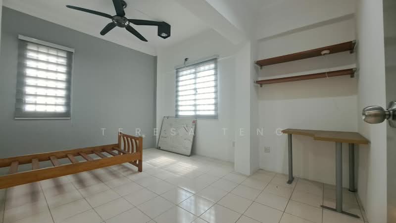 Pangsapuri untuk Disewa di Pelangi Heights - Teresa Teng - Bedroom - PropertyGuru.com.my