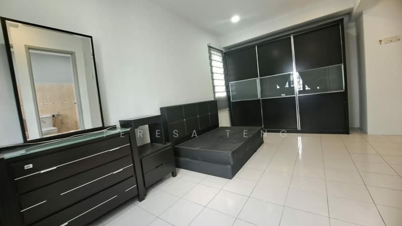 Pangsapuri untuk Disewa di Pelangi Heights - Teresa Teng - Bedroom - PropertyGuru.com.my