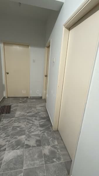 Kondominium untuk Dijual di Chancellor - Michelle Tan - Corridor - PropertyGuru.com.my