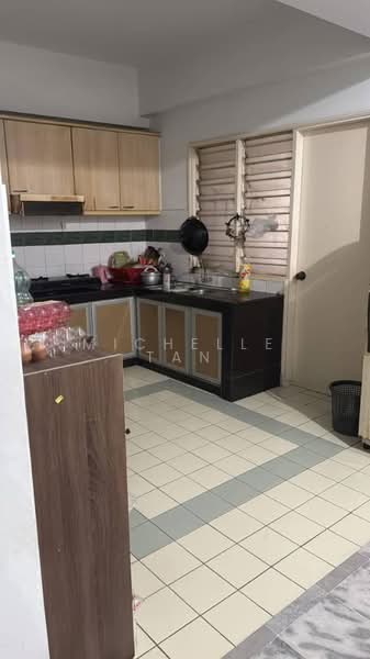 Kondominium untuk Dijual di Chancellor - Michelle Tan - Kitchen - PropertyGuru.com.my