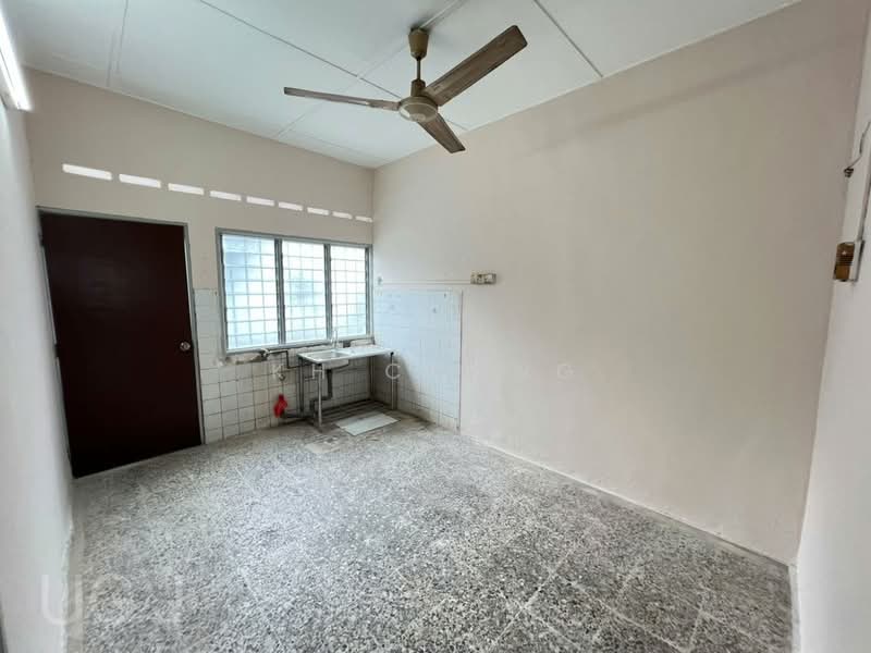 Rumah Teres 1 Tingkat untuk Dijual di Kampung Jawa (Klang) - KH Chong - Interior - PropertyGuru.com.my