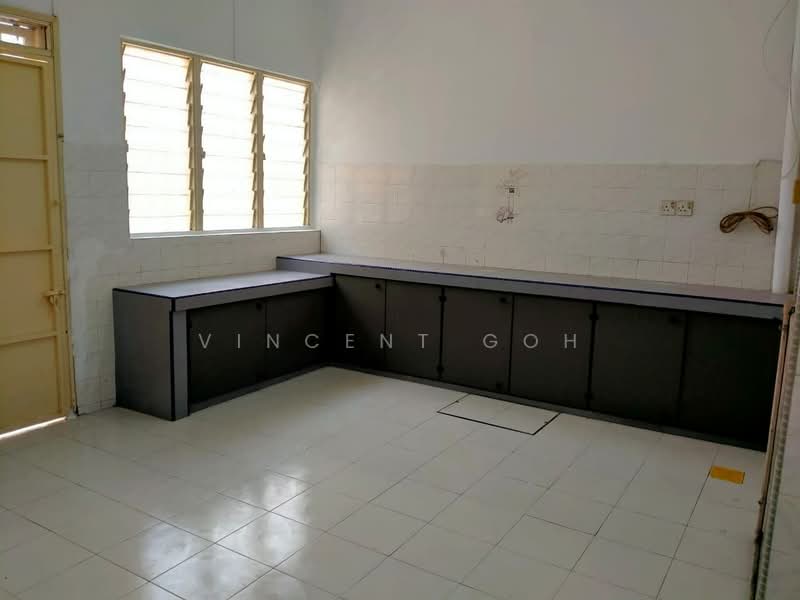 Rumah Teres 2 Tingkat untuk Dijual di Seri Kembangan (Selangor) - Vincent Goh - Kitchen - PropertyGuru.com.my