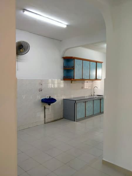 Rumah Teres 2 Tingkat untuk Dijual di Seri Kembangan (Selangor) - Vincent Goh - Kitchen - PropertyGuru.com.my