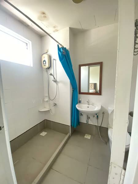 Service Residence for Rent at Seasons Amara Larkin - Vison Foo - Bathroom - PropertyGuru.com.my
