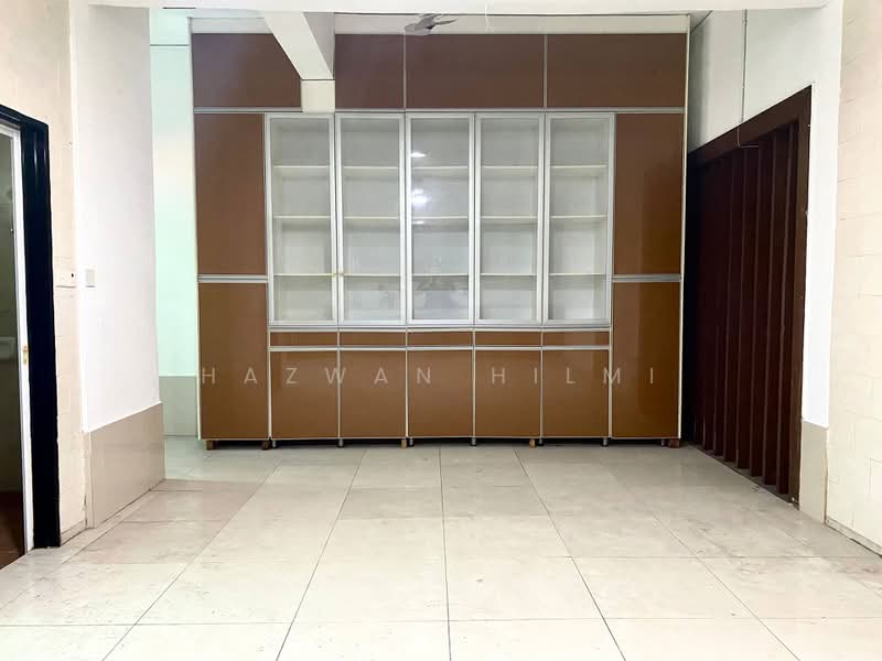 2-storey Terraced House for Sale in Bukit Jelutong (Shah Alam) - Hazwan Hilmi - Interior - PropertyGuru.com.my