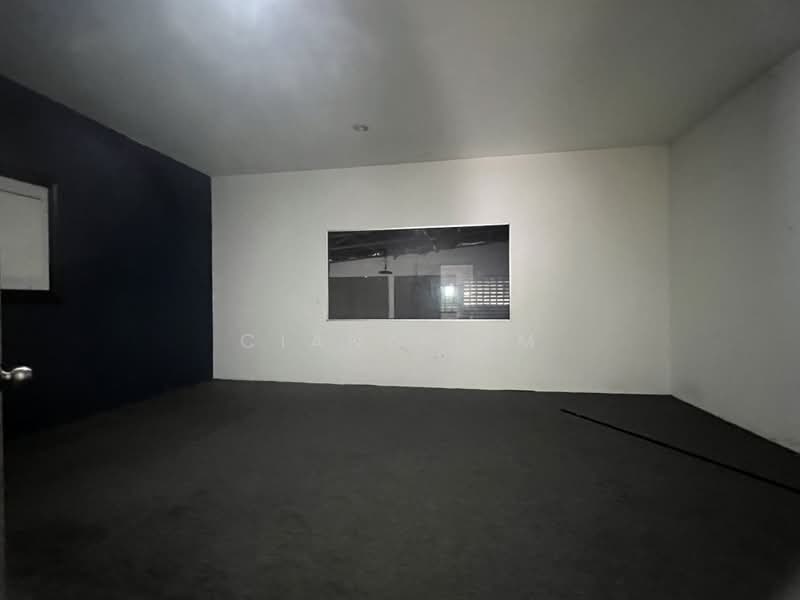 Semi-D Factory for Rent in Sungai Buloh (Selangor) - Ciana Lim - Interior - PropertyGuru.com.my