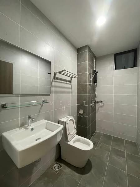 Service Residence for Sale at Twin Tower Residence - James Tan - Bathroom - PropertyGuru.com.my