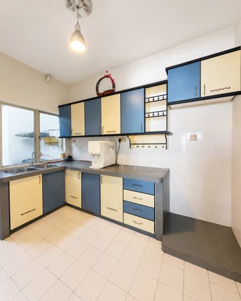 Pangsapuri untuk Dijual di Suria Kipark Damansara - Jim Ling - Kitchen - PropertyGuru.com.my