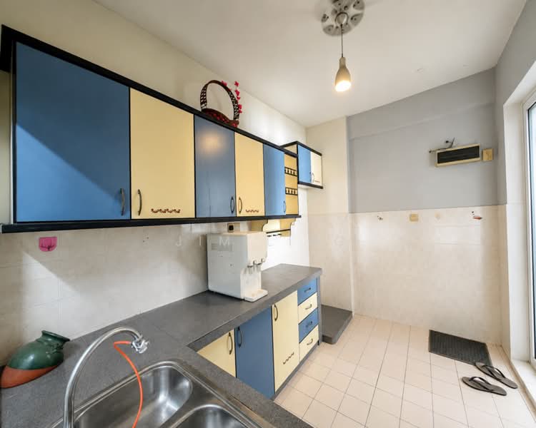 Pangsapuri untuk Dijual di Suria Kipark Damansara - Jim Ling - Kitchen - PropertyGuru.com.my