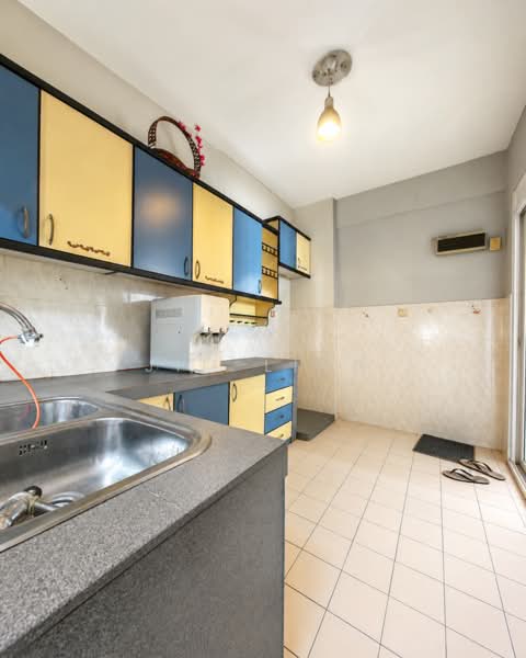 Pangsapuri untuk Dijual di Suria Kipark Damansara - Jim Ling - Kitchen - PropertyGuru.com.my