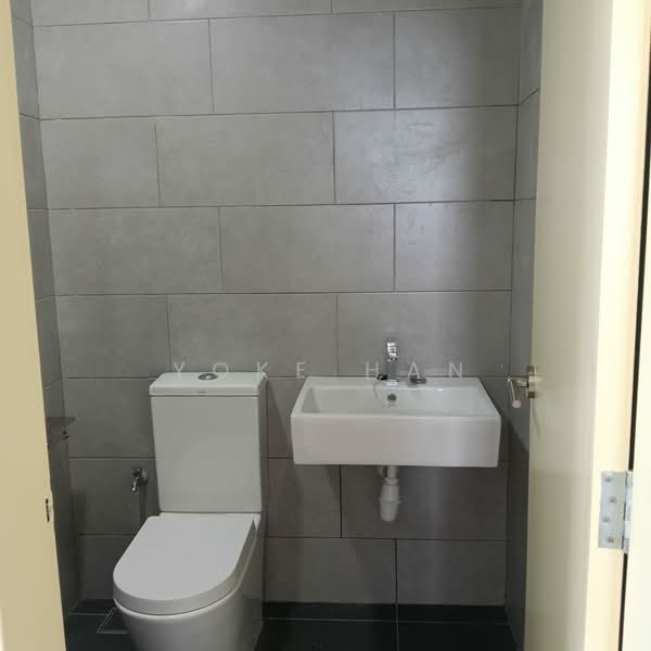 Kediaman Servis untuk Disewa di Meta City - Yoke Han - Bathroom - PropertyGuru.com.my