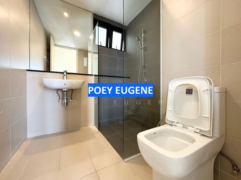 Kondominium untuk Disewa di Raffel Tower - Poey Eugene - Bathroom - PropertyGuru.com.my