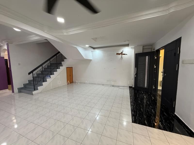 2-storey Terraced House for Sale in Bandar Indahpura (Kulai) - Danny See - Interior - PropertyGuru.com.my