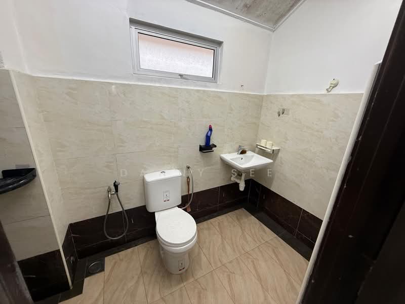 2-storey Terraced House for Sale in Bandar Indahpura (Kulai) - Danny See - Bathroom - PropertyGuru.com.my