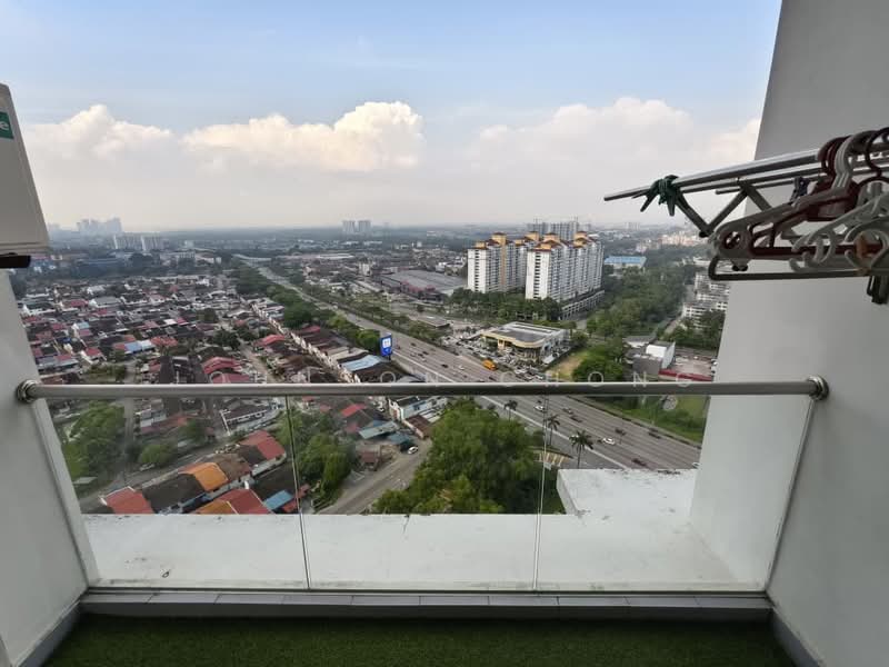 Servis Apartment untuk Disewa di The Platino Serviced Apartment - Johnson Chong - View - PropertyGuru.com.my