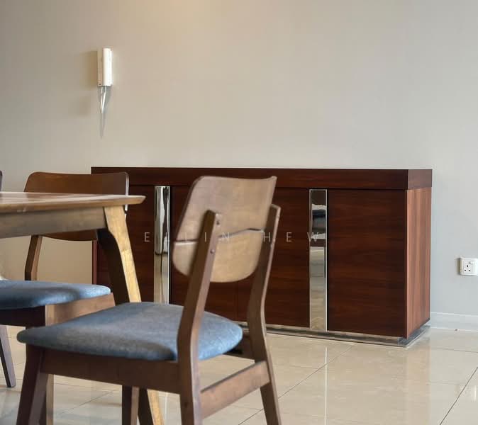 Pangsapuri untuk Disewa di Senibong Cove - The WaterEdge Residences - Ellin Hew - Dining Room - PropertyGuru.com.my